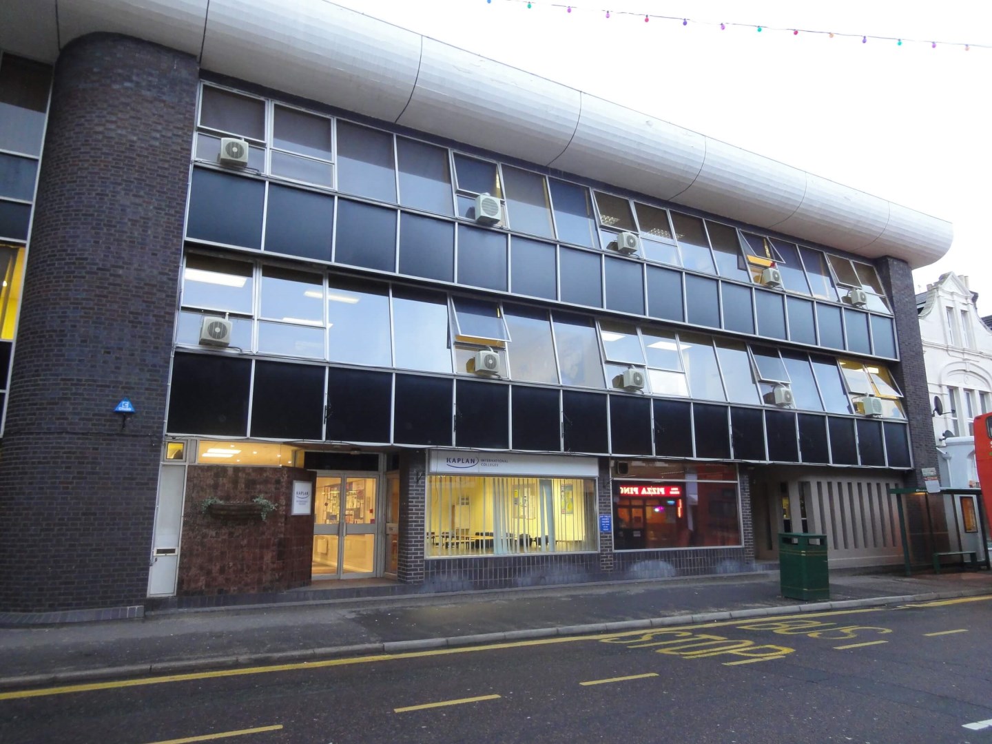 Kaplan Bournemouth Galeri
